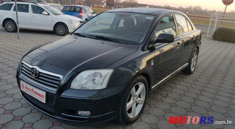 2004' Toyota Avensis 2,0 D-4D photo #1