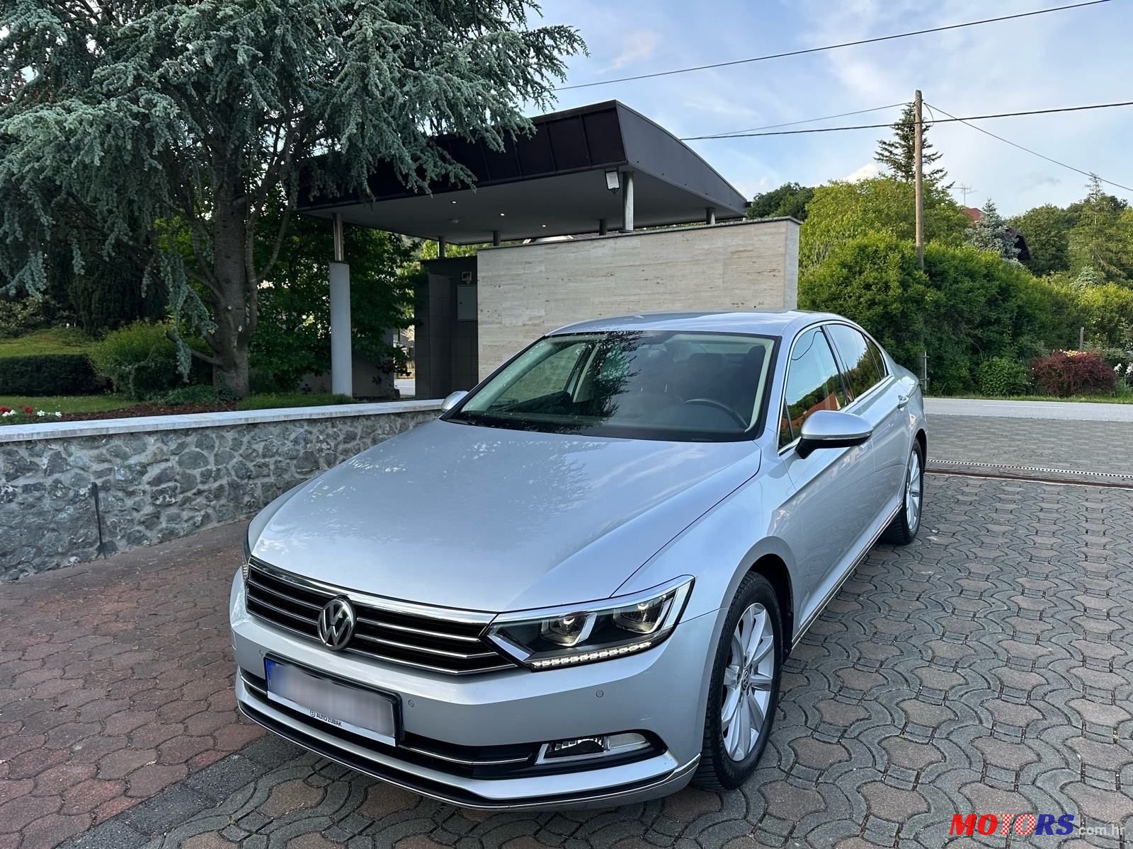 2018' Volkswagen Passat photo #3