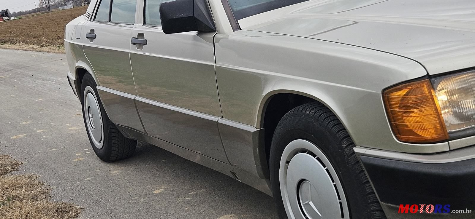 1989' Mercedes-Benz 190 D photo #6