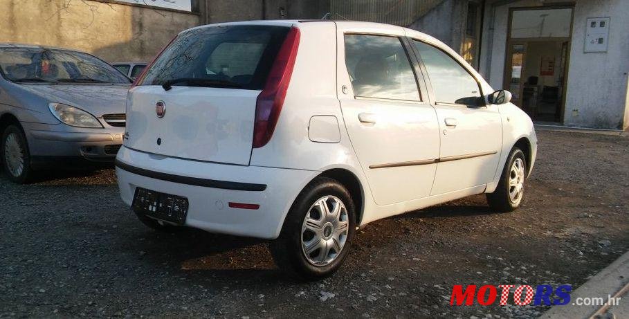 2008' Fiat Punto 1,2 photo #1