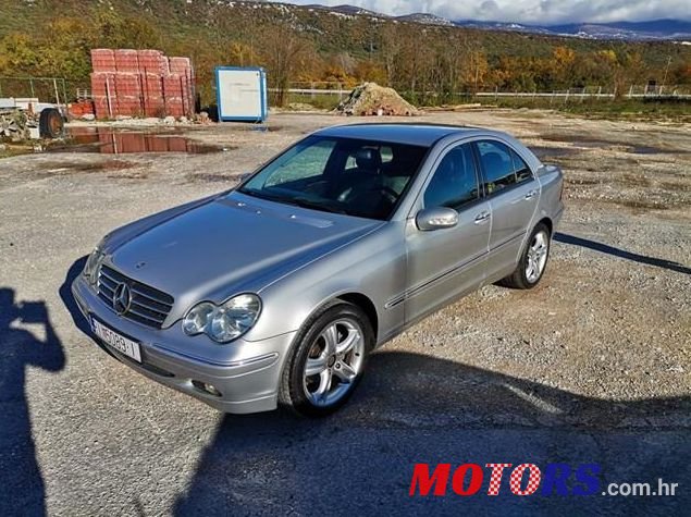 2001' Mercedes-Benz C-Klasa 200 photo #1