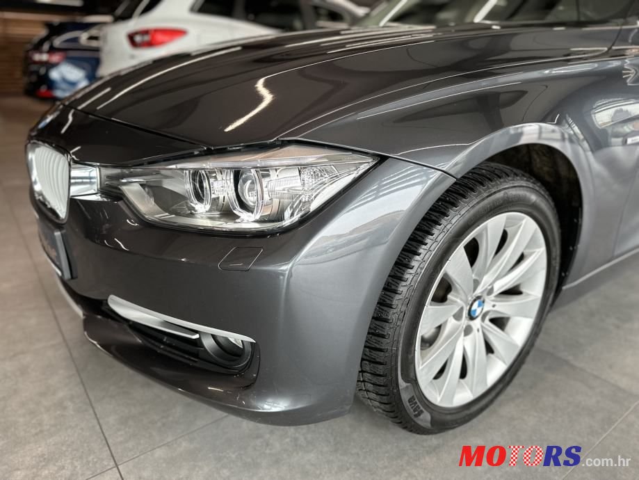 2013' BMW Serija 3 318D photo #2