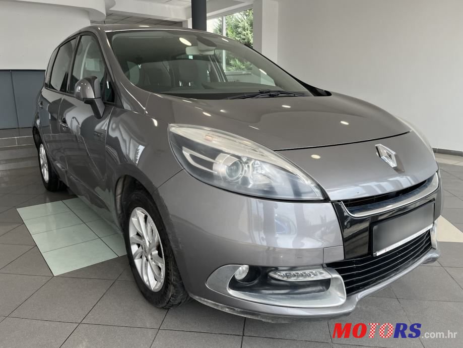 2012' Renault Scenic 1,5 Dci photo #3