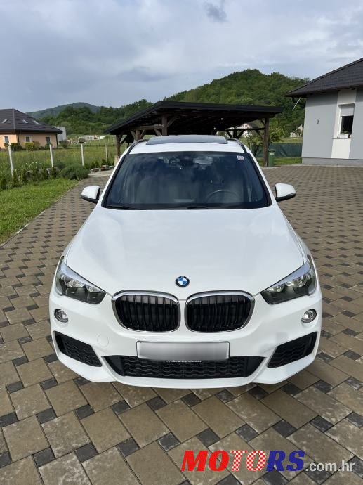 2016' BMW X1 20D photo #5