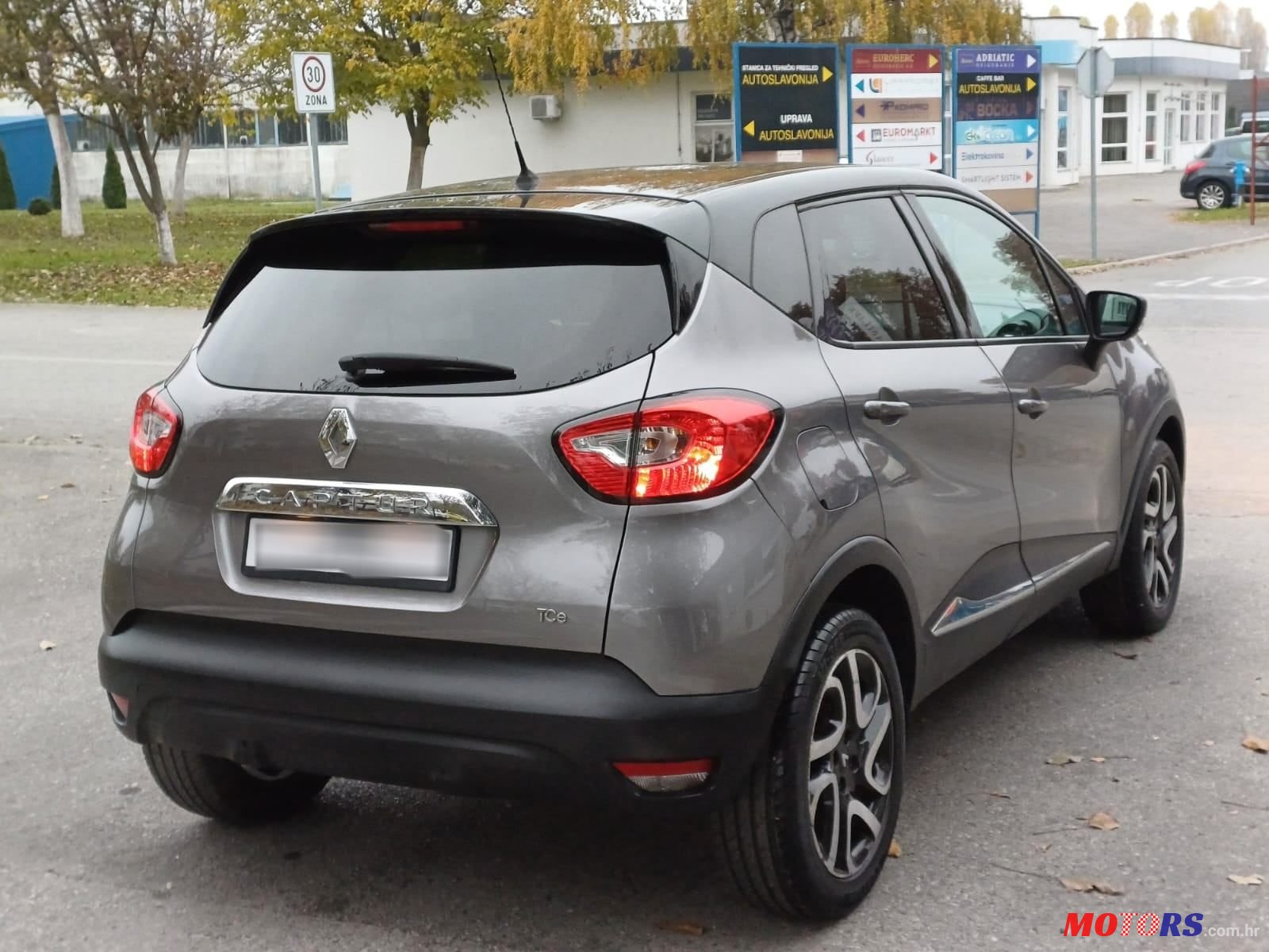 2016' Renault Captur Tce 120 Edc photo #6