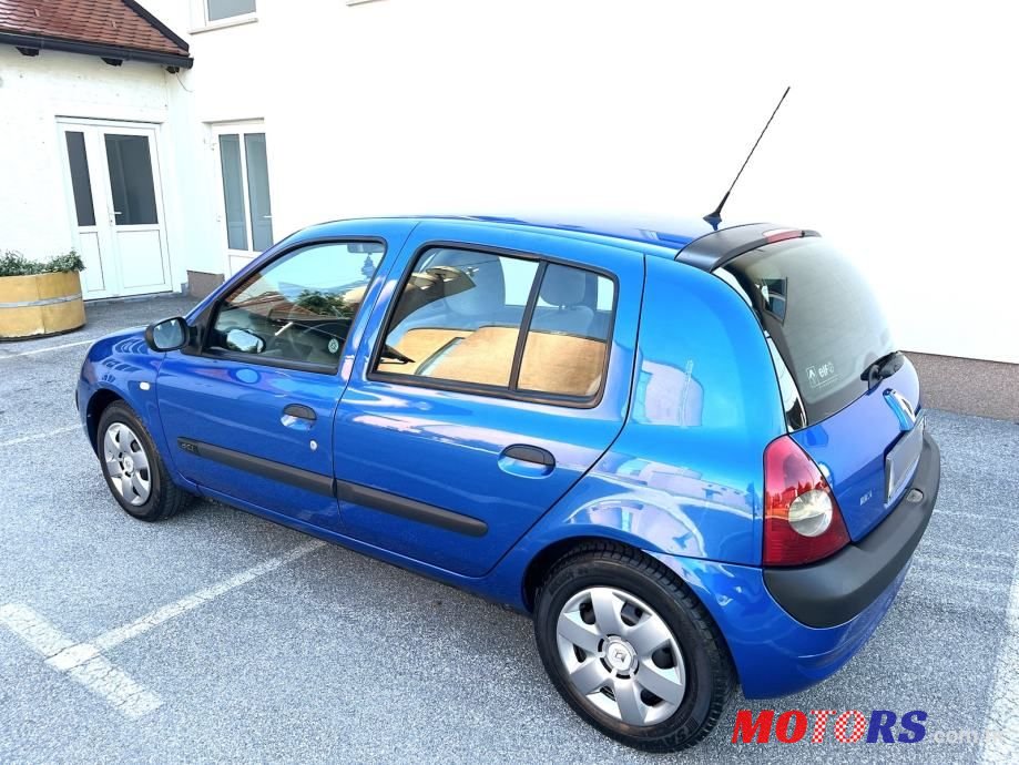 2005' Renault Clio 1,5 Dci photo #3