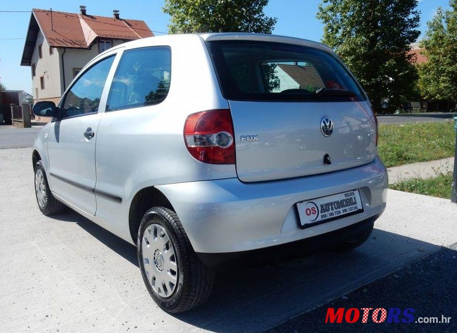 2006' Volkswagen Fox 1,2 photo #2