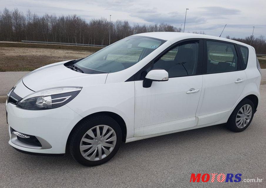 2015' Renault Scenic Dci photo #1