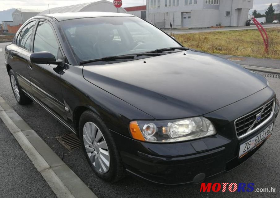 2005' Volvo S60 D5 photo #1