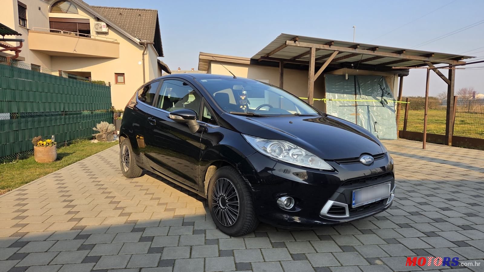 2009' Ford Fiesta photo #2