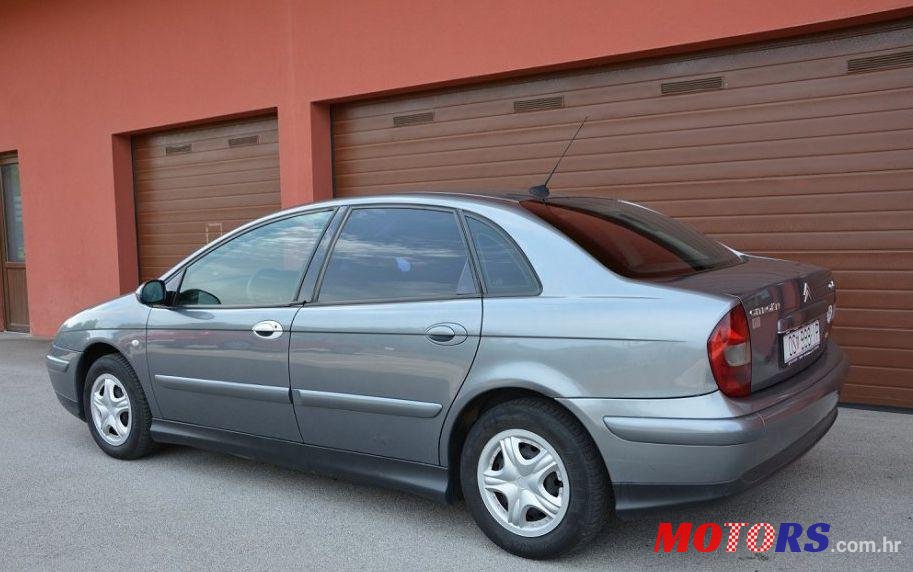 2002' Citroen C5 2,0 Hdi X photo #2