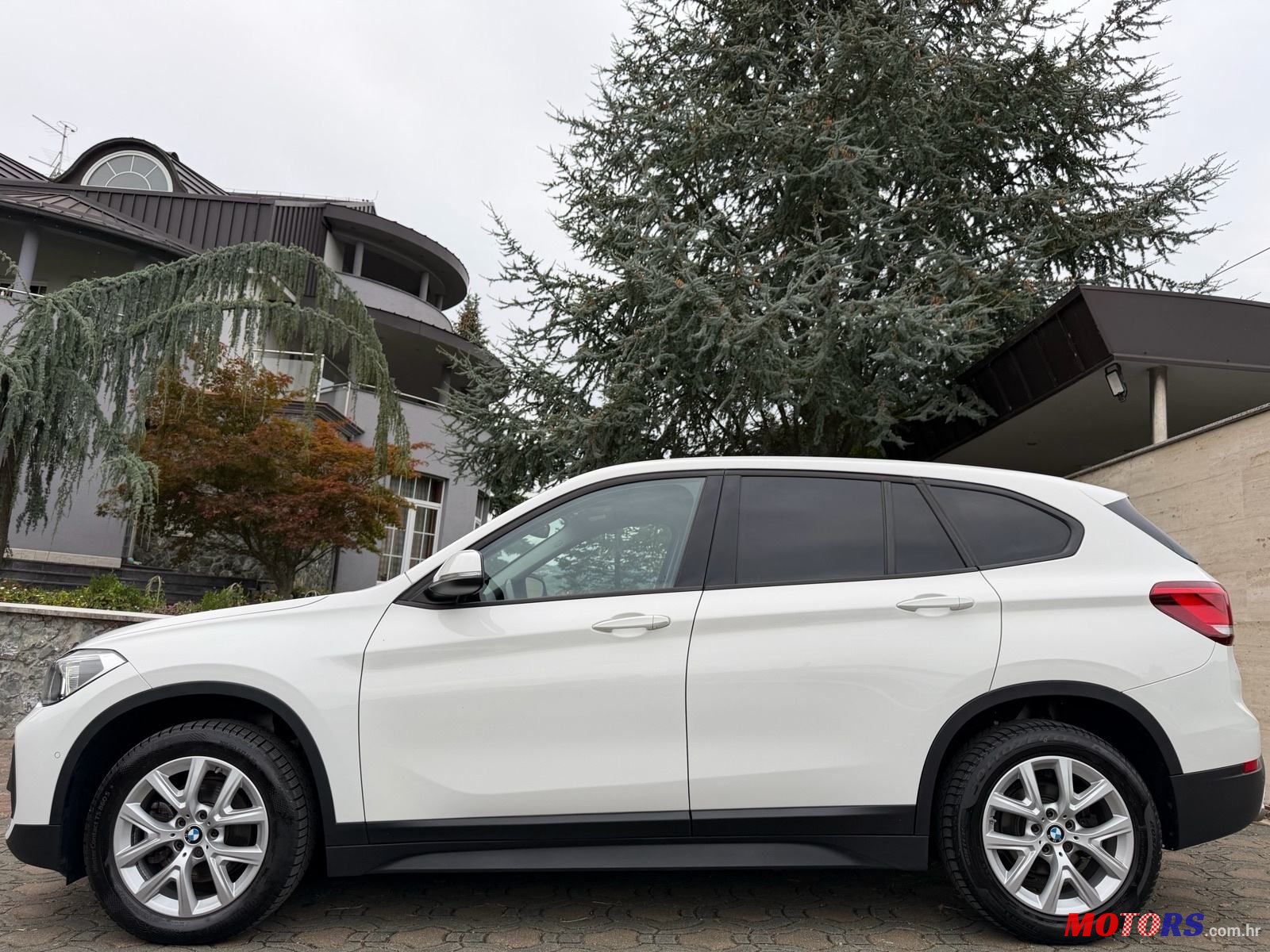 2020' BMW X1 Sdrive18D photo #3