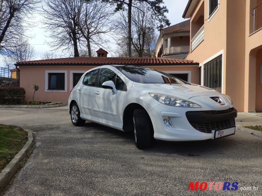 2009' Peugeot 308 photo #3