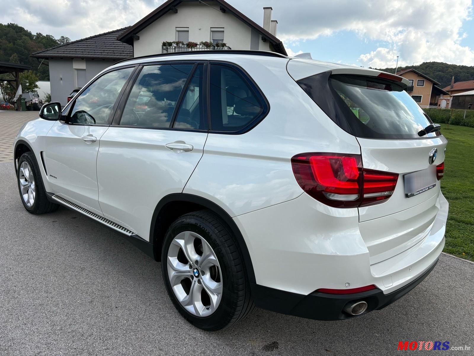 2014' BMW X5 Xdrive30D photo #3
