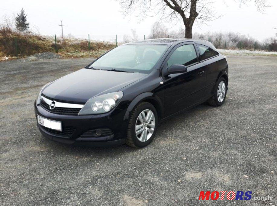 2008' Opel Astra Coupe Gtc photo #2