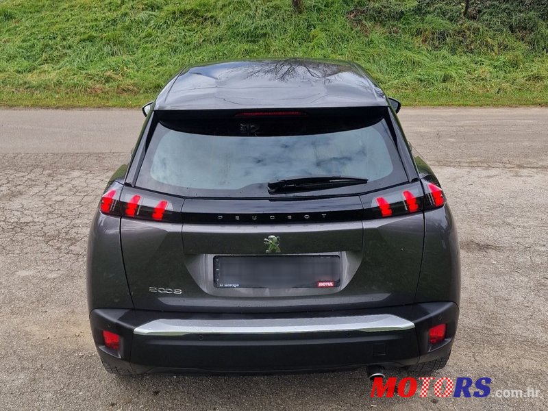 2022' Peugeot 2008 1,5 photo #4