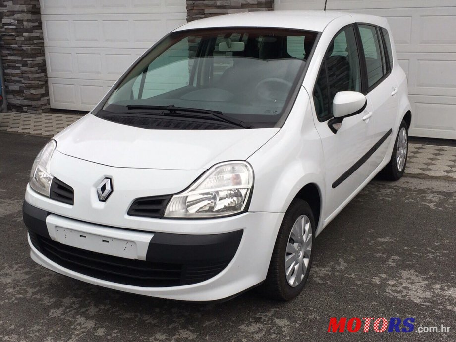 2010' Renault Modus photo #2