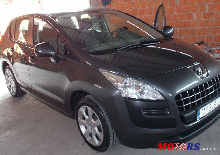 2014' Peugeot 3008 1,6 Hdi photo #2