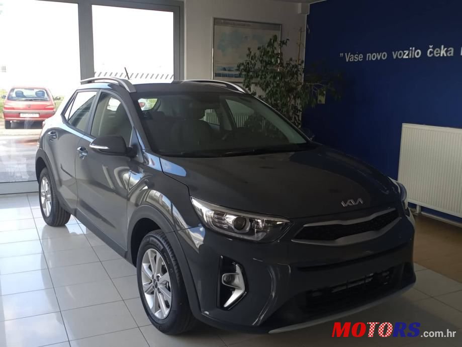 2022' Kia Stonic photo #1