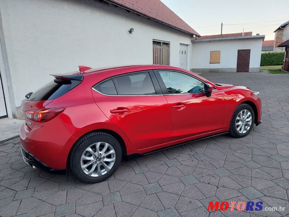 2015' Mazda 3 photo #6