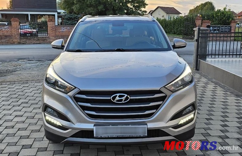 2016' Hyundai Tucson 1.7 Crdi photo #5