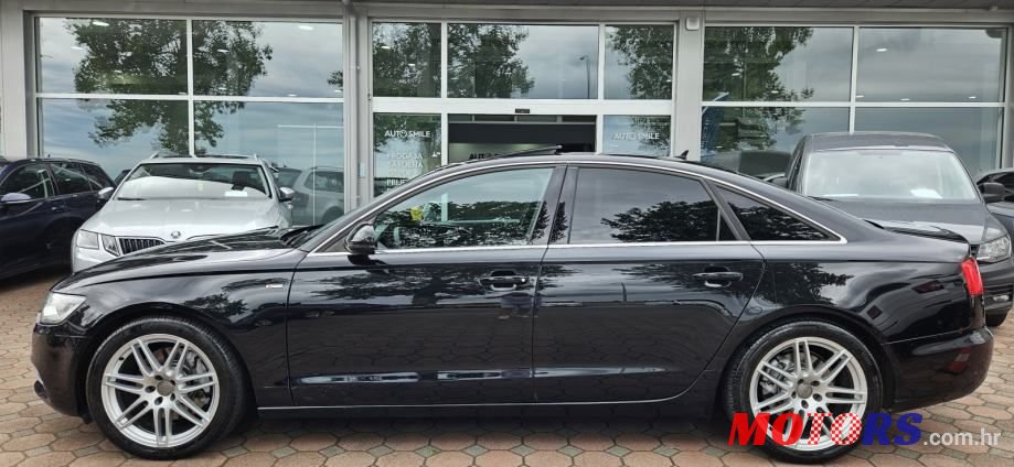 2011' Audi A6 photo #2