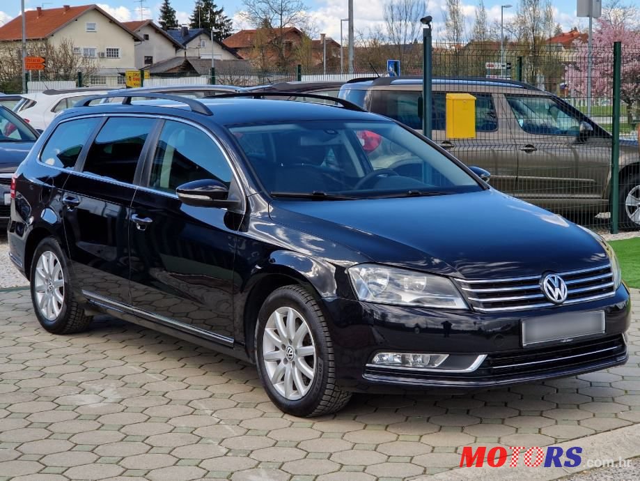 2013' Volkswagen Passat photo #4
