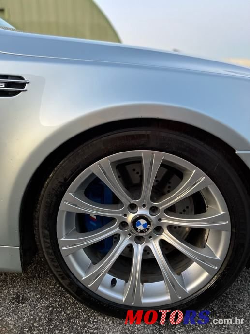 2005' BMW M5 5.0 V10 photo #4