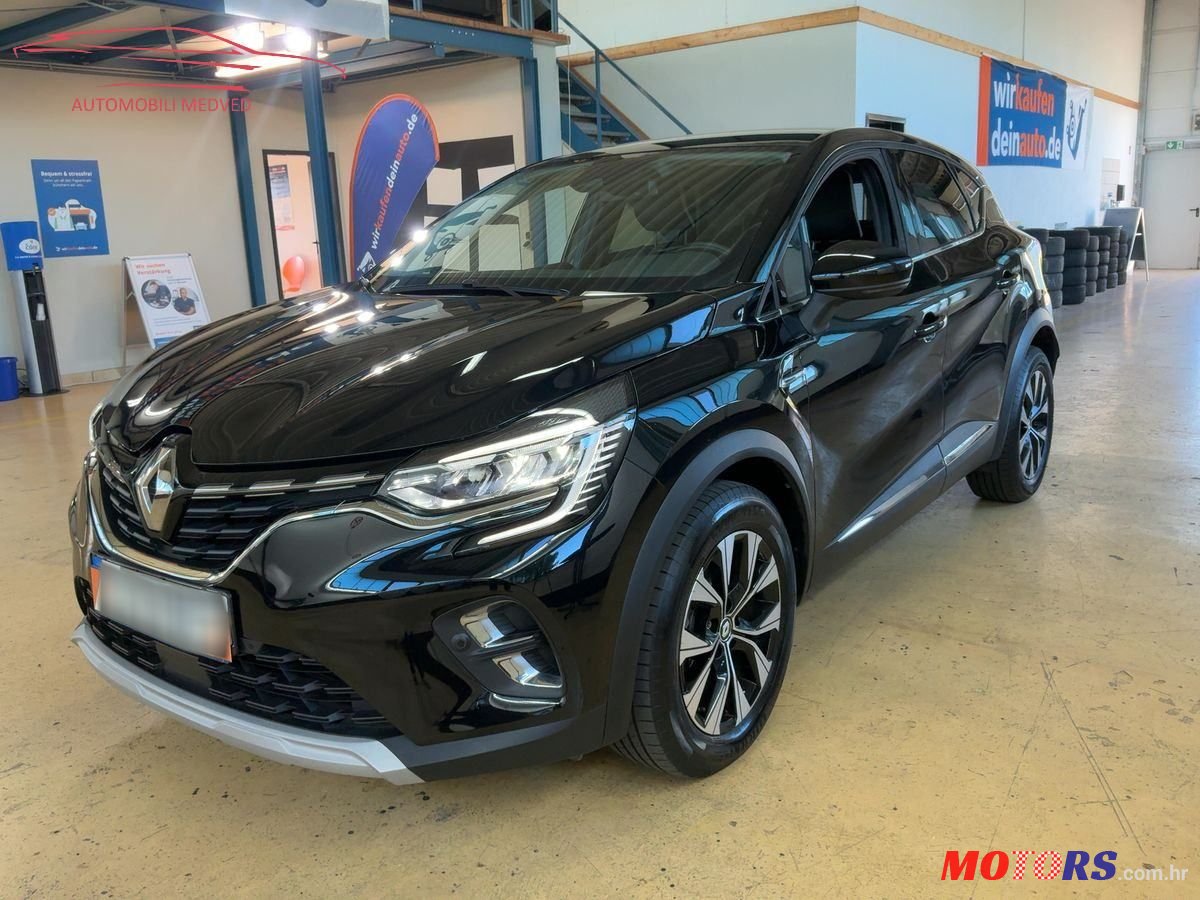 2022' Renault Captur Tce photo #1