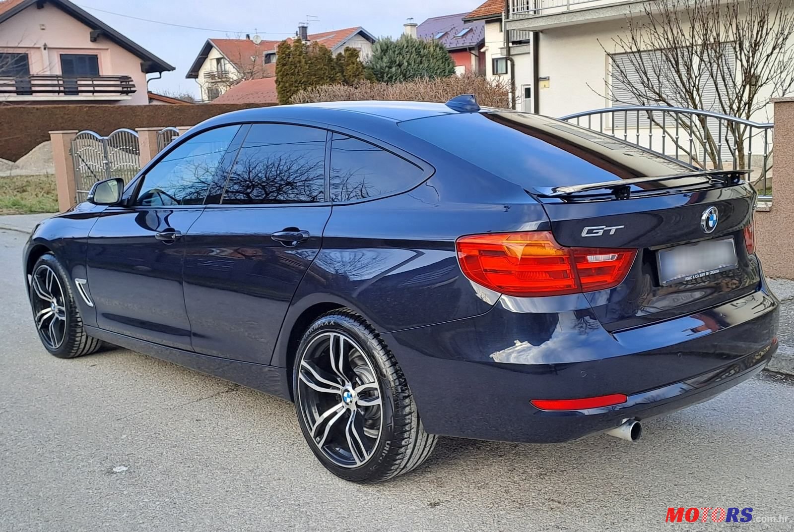 2015' BMW Serija 3 Gran Turismo photo #3
