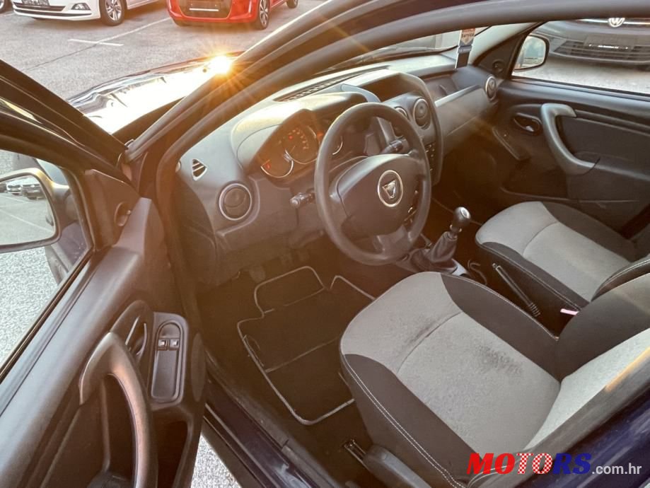 2015' Dacia Duster 4X4 photo #6