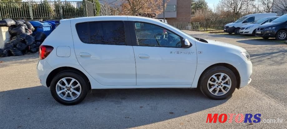 2018' Dacia Sandero Dci 95 photo #5