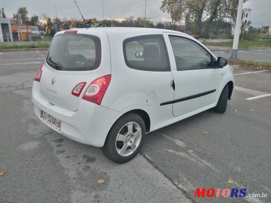 2013' Renault Twingo photo #6