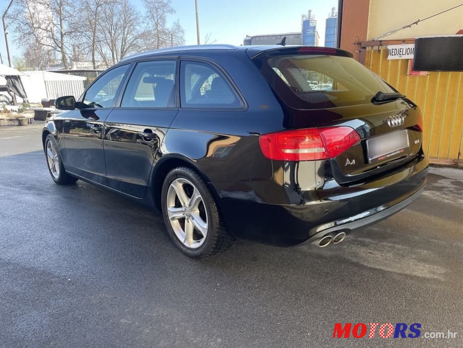 2015' Audi A4 Avant photo #4