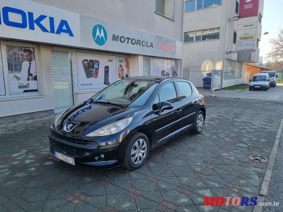 2008' Peugeot 207 1,4 Hdi photo #1