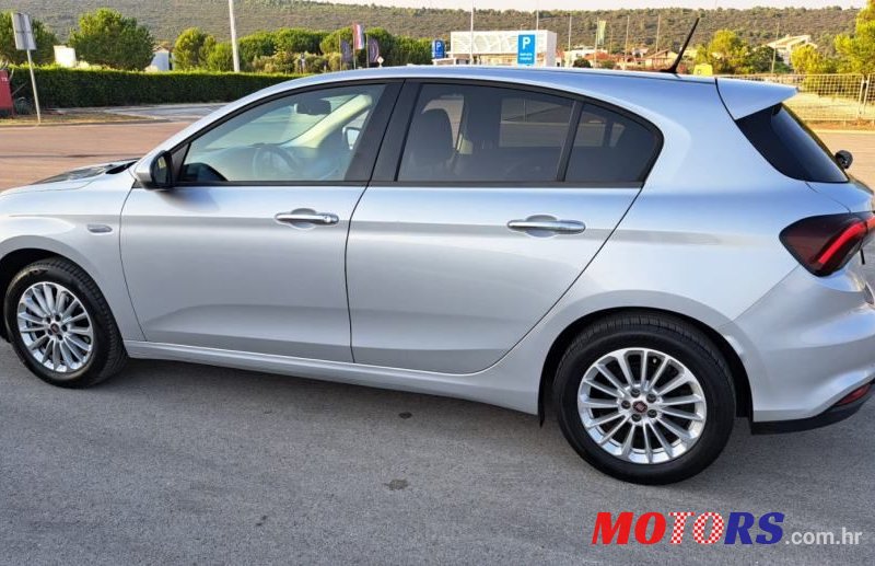 2021' Fiat Tipo 1,0 T3 photo #6