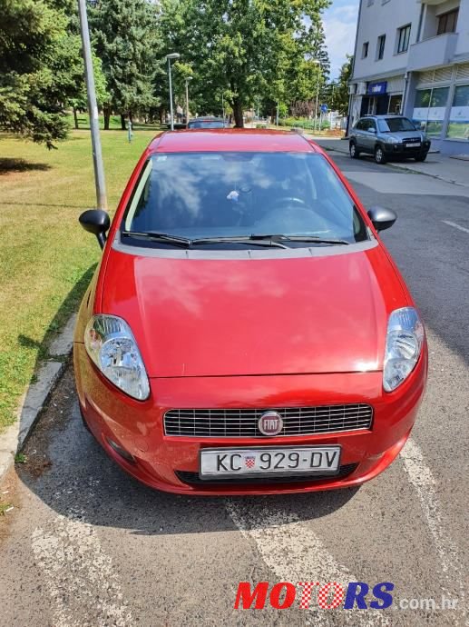 2008' Fiat Grande Punto 1,4 8V photo #2