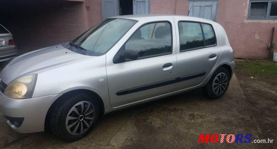 2007' Renault Clio 1,2 photo #2