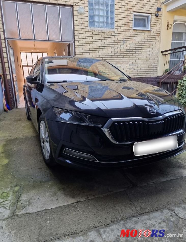 2021' Skoda Octavia 2,0 Tdi photo #2
