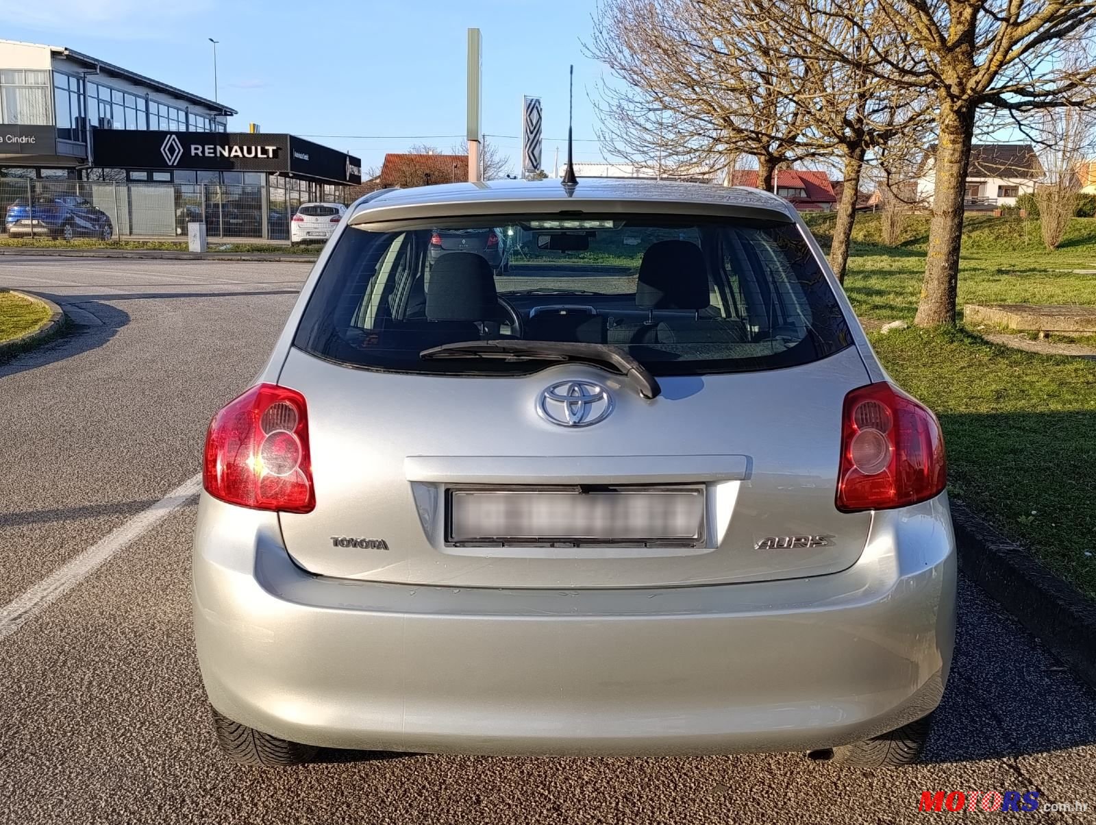 2008' Toyota Auris 1,4 Vvt-I photo #6