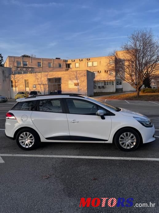 2015' Renault Clio Dci 75 photo #1