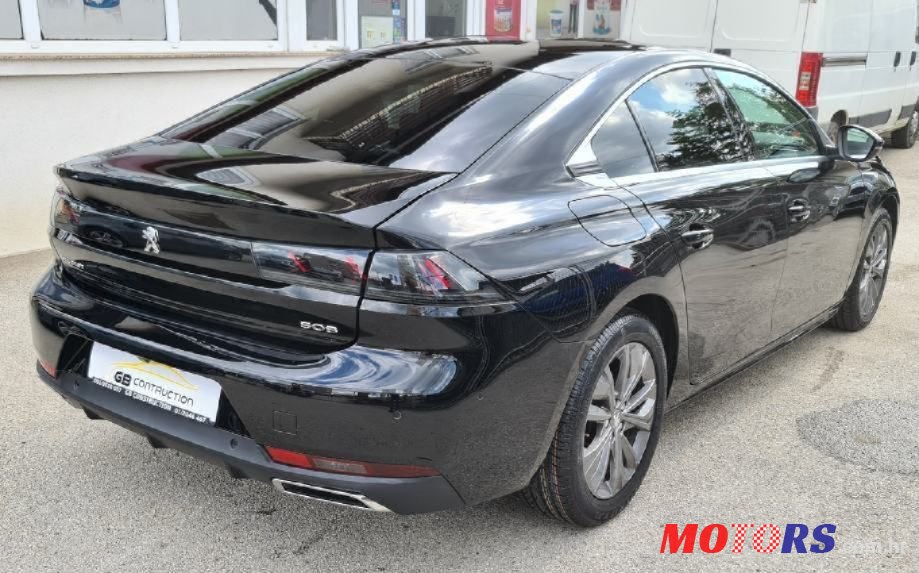2020' Peugeot 508 130 S&S photo #3