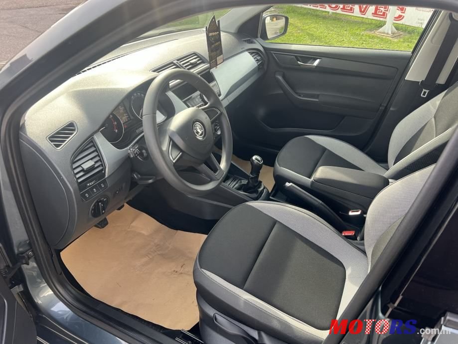 2018' Skoda Fabia 1,0 Tsi photo #4