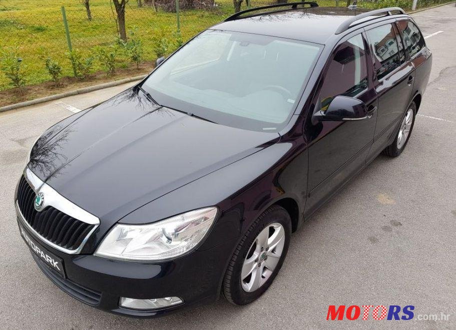 2013' Skoda Octavia Combi 1,6 Tdi photo #1