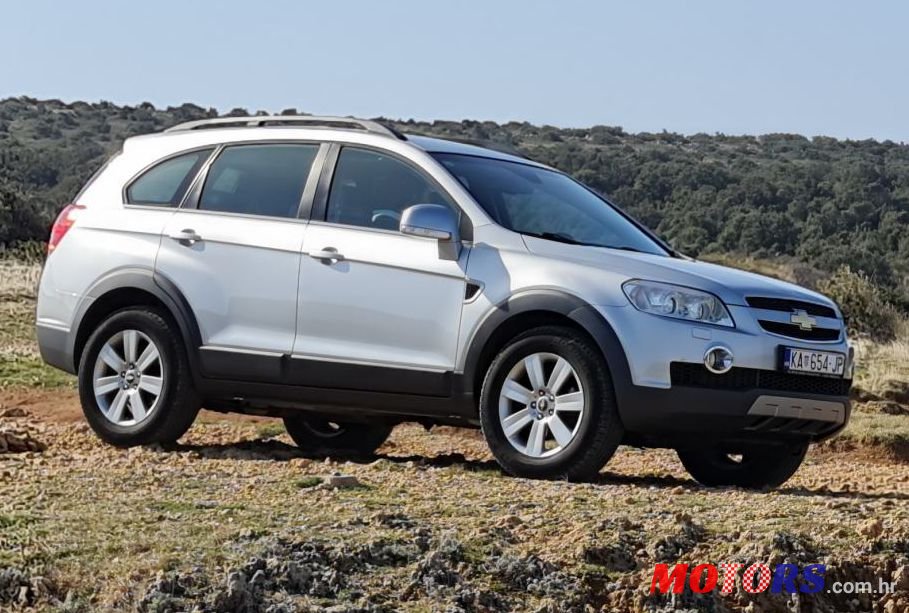 2006' Chevrolet Captiva 2,0 D photo #1