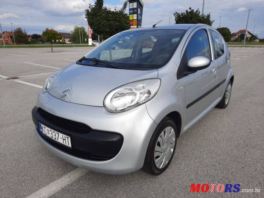 2008' Citroen C1 photo #1