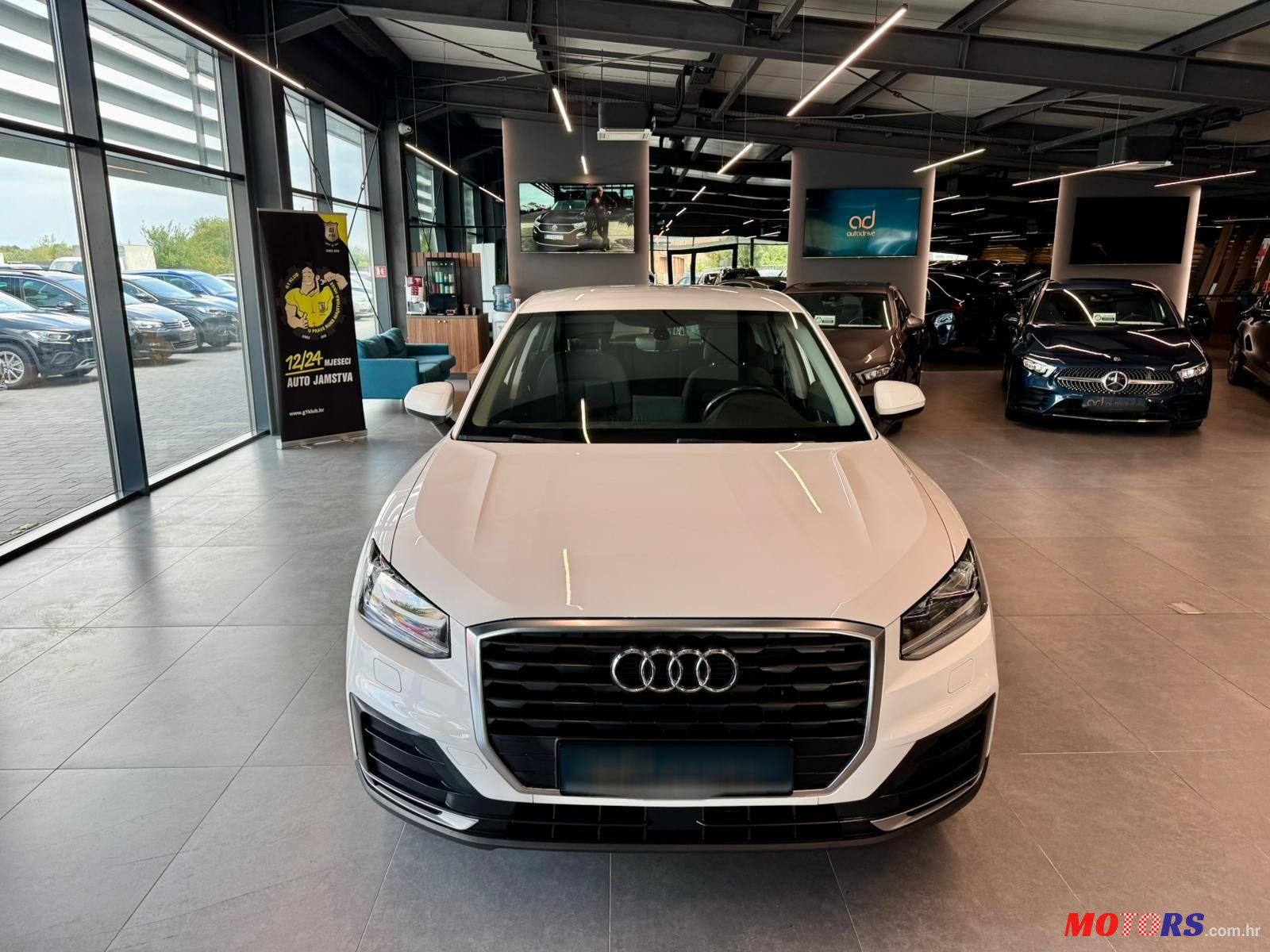 2017' Audi Q2 1,0 Tfsi photo #3