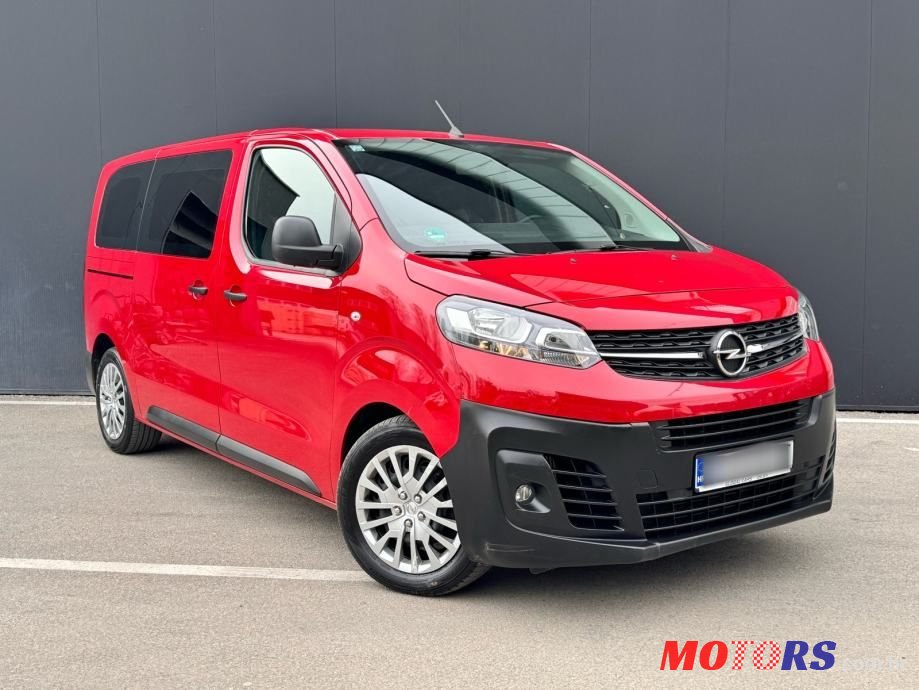 2020' Opel Zafira 1,5 D photo #4