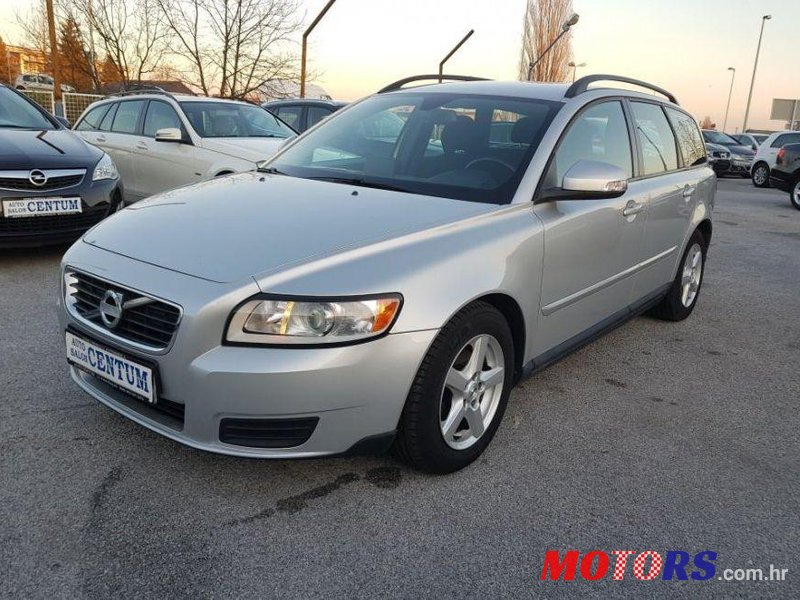 2010' Volvo V50 1,6 D photo #1