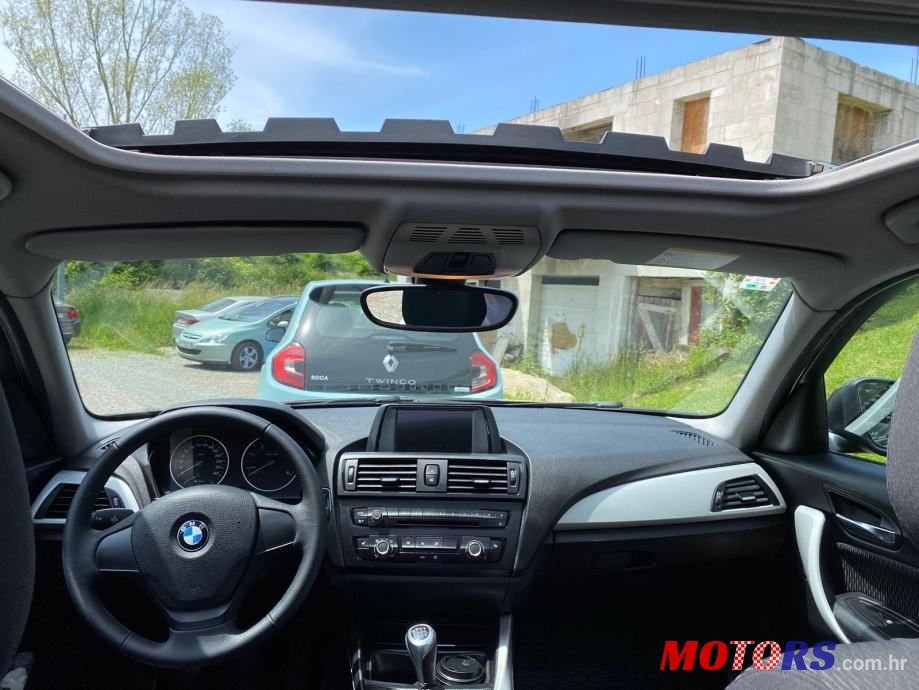 2011' BMW Serija 1 116D photo #3